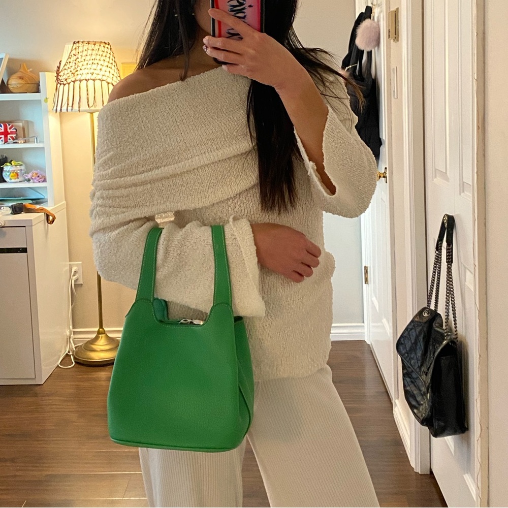 Kelly Green Elegant Classic Bucket Purse